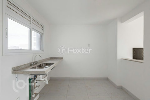 Image 20 - 1014072
