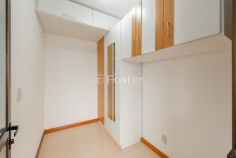 Image 32 - 1014089