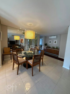 Image 33 - 1014159