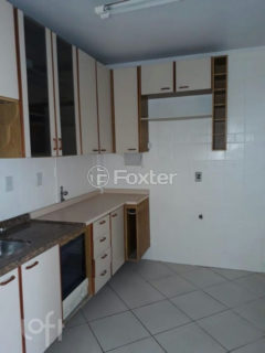 Image 2 - 1014261