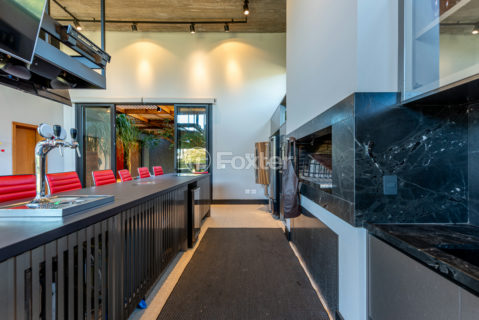 Image 36 - 1014373