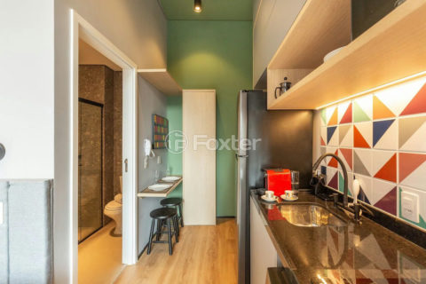 Image 4 - 1014402