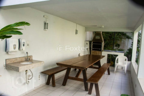 Image 21 - 1014409