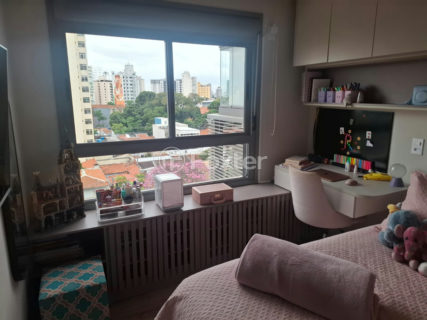 Image 9 - 1014424