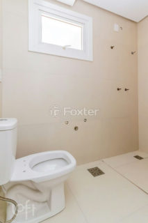 Image 35 - 1014434