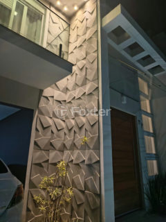 Image 2 - 1014444