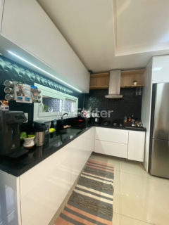 Image 26 - 1014444