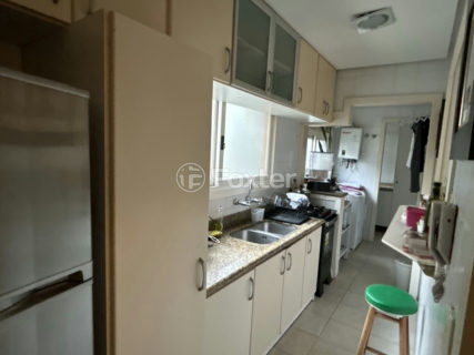 Image 6 - 1014483