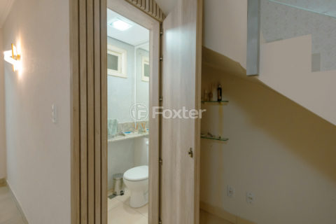 Image 19 - 1014587
