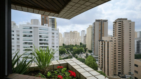 Image 2 - 1014622