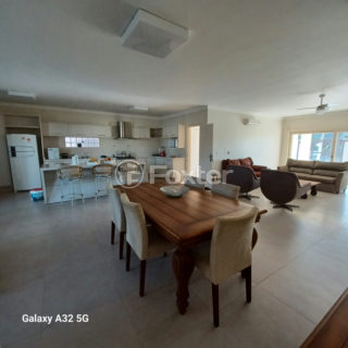 Image 3 - 1014681