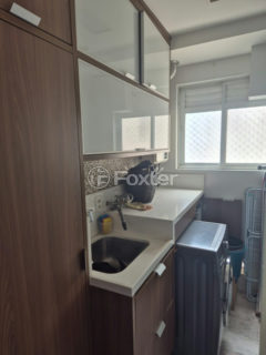 Image 11 - 1014685
