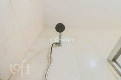 Image 15 - 1014693