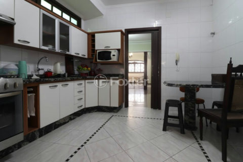 Image 9 - 1014790