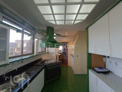 Image 17 - 1014799