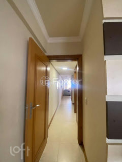 Image 17 - 1014804
