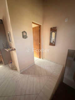 Image 2 - 1014818