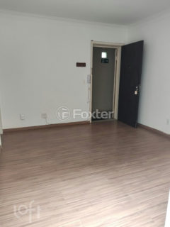 Image 2 - 1014856