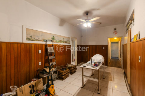 Image 38 - 1014890