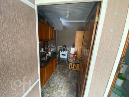 Image 32 - 1014897