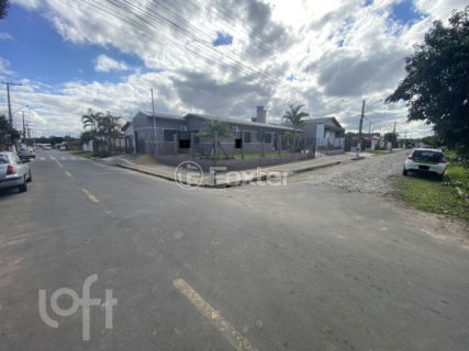 Image 4 - 1014897