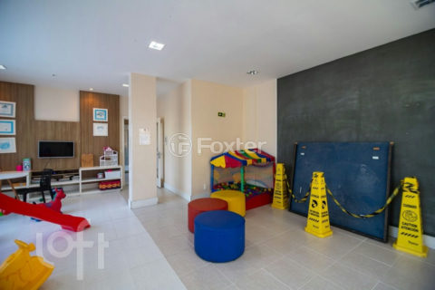 Image 36 - 1014940