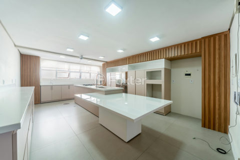 Image 31 - 1014969