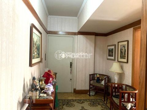 Image 26 - 1015011
