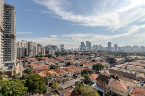 Image 12 - 1015028