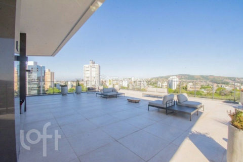 Image 50 - 1015056