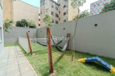 Image 39 - 1015110