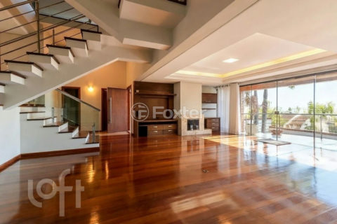 Image 4 - 1015116