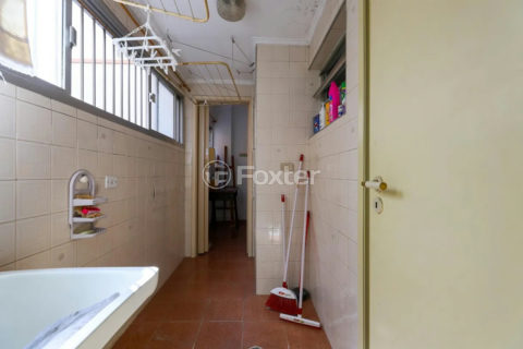 Image 16 - 1015145