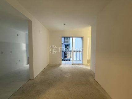 Image 34 - 1015164