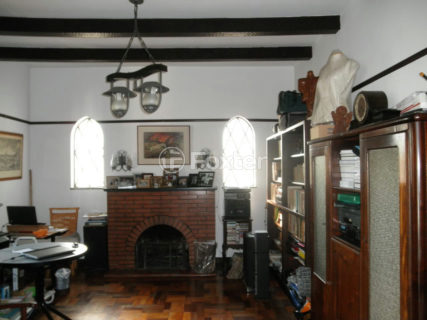 Image 18 - 1015204