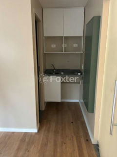 Image 2 - 1015218