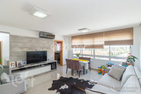 Image 18 - 1015224