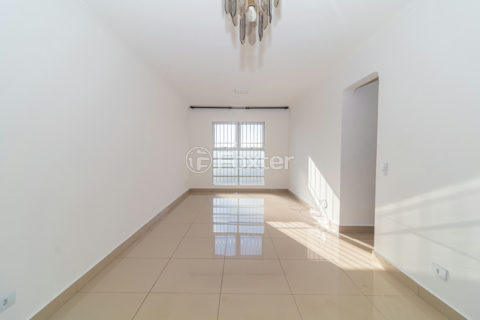 Image 0 - 1015258