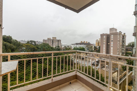 Image 4 - 1015294