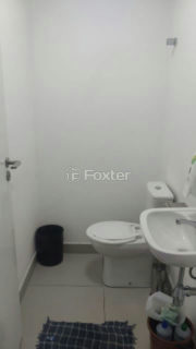 Image 4 - 1015314