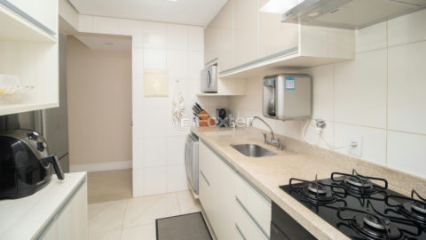 Image 32 - 1015340