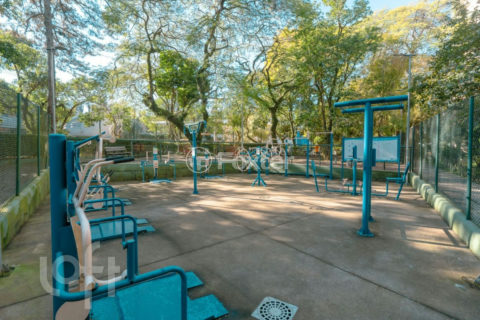 Image 36 - 1015348