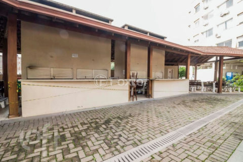 Image 29 - 1015374