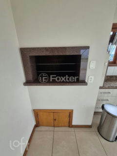 Image 33 - 1015398