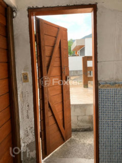 Image 33 - 1015408