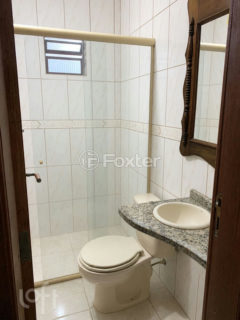 Image 32 - 1015408