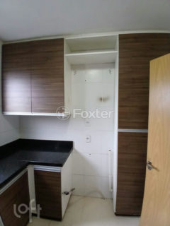 Image 2 - 1015421