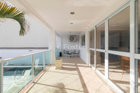 Image 30 - 1015426