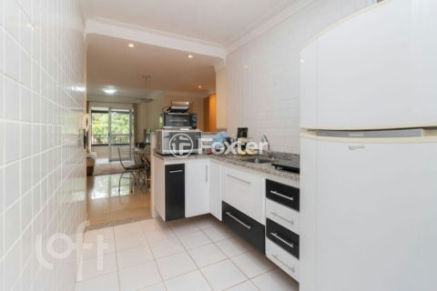 Image 3 - 1015446