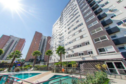 Image 27 - 1015556